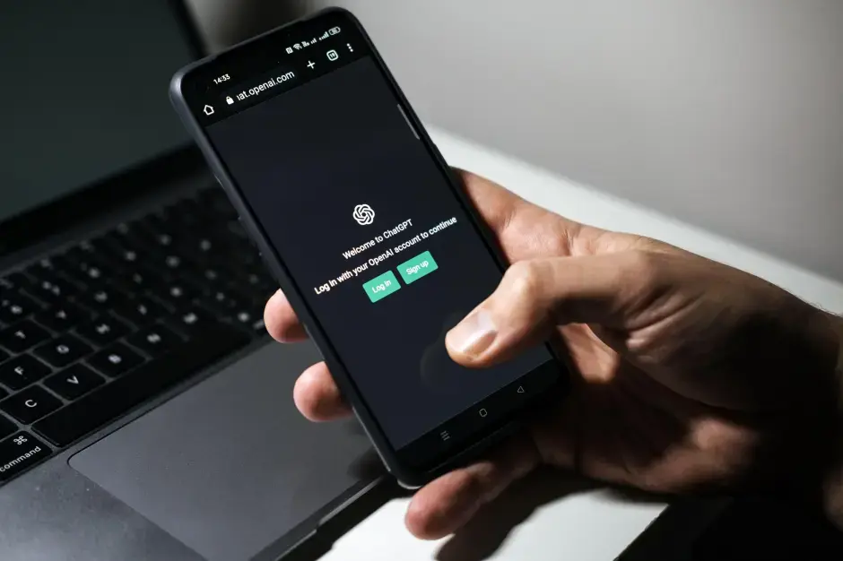 فرمتة الهاتف وإعادة تعيين بيانات المصنع